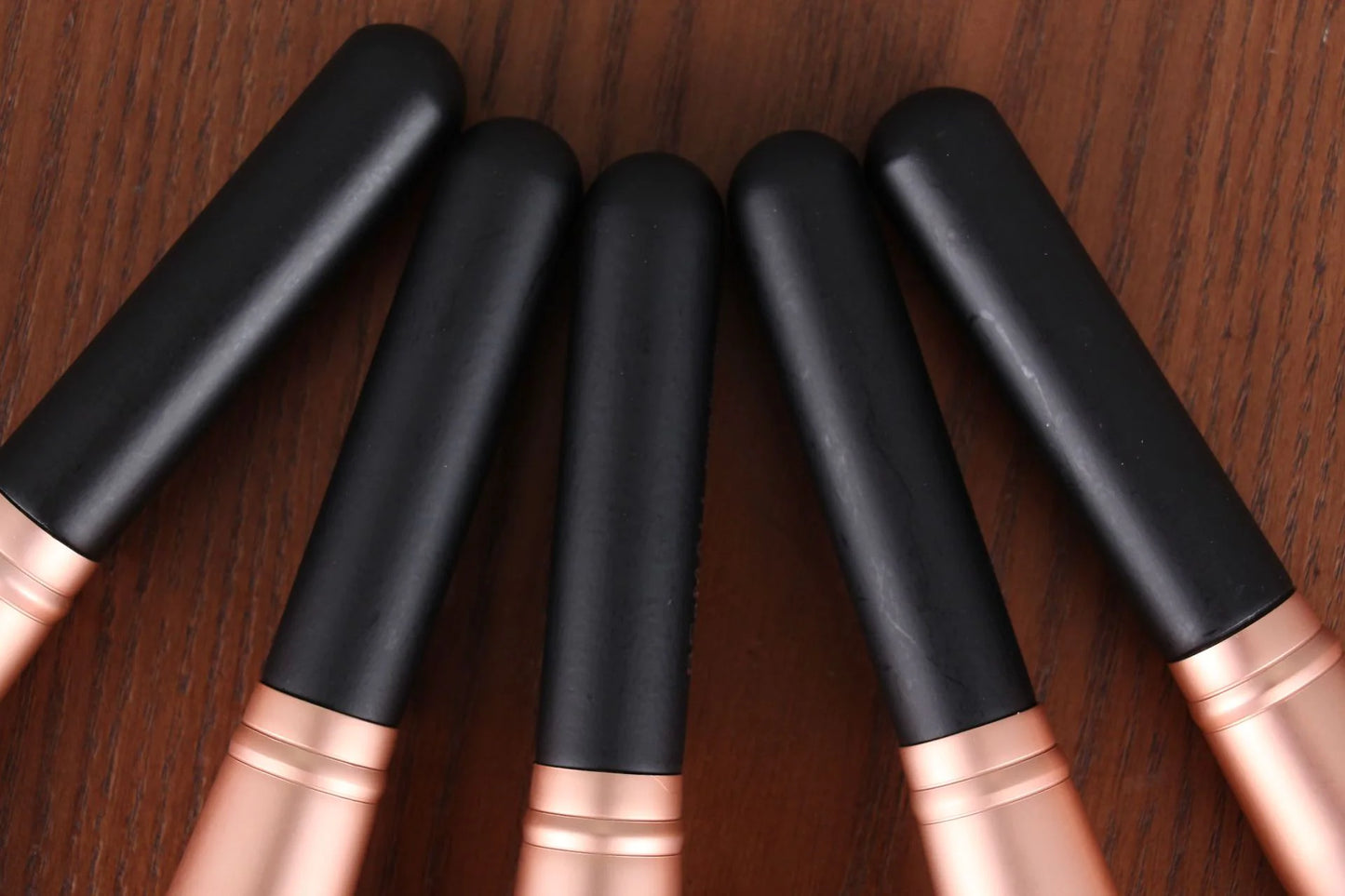 Set de 14 Brochas de Maquillaje con Mango de Madera